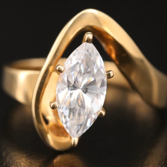 14K Solid Gold Marquise Cubic Zirconia Retro - Picture 1 of 7